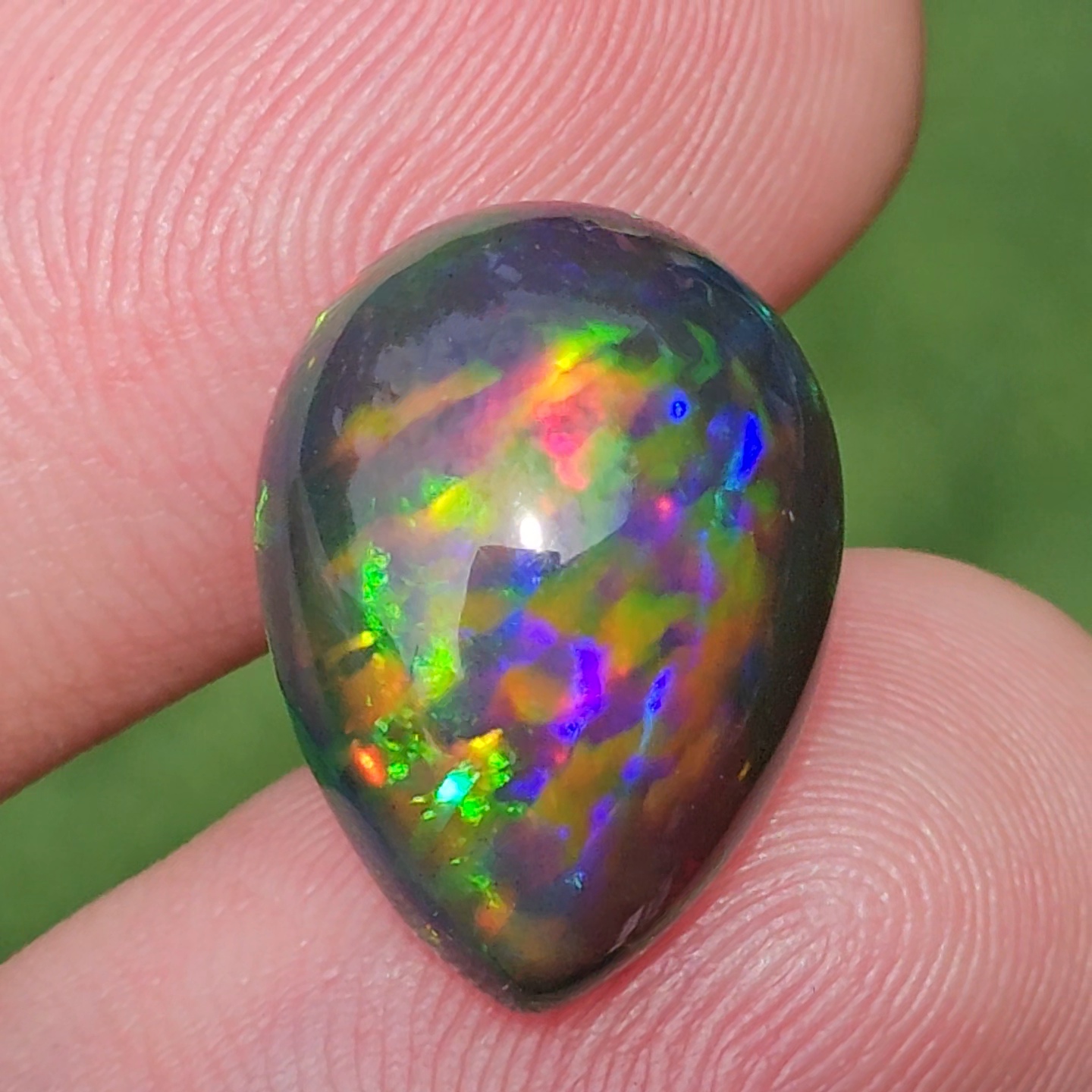 พลอย โอปอล Opal