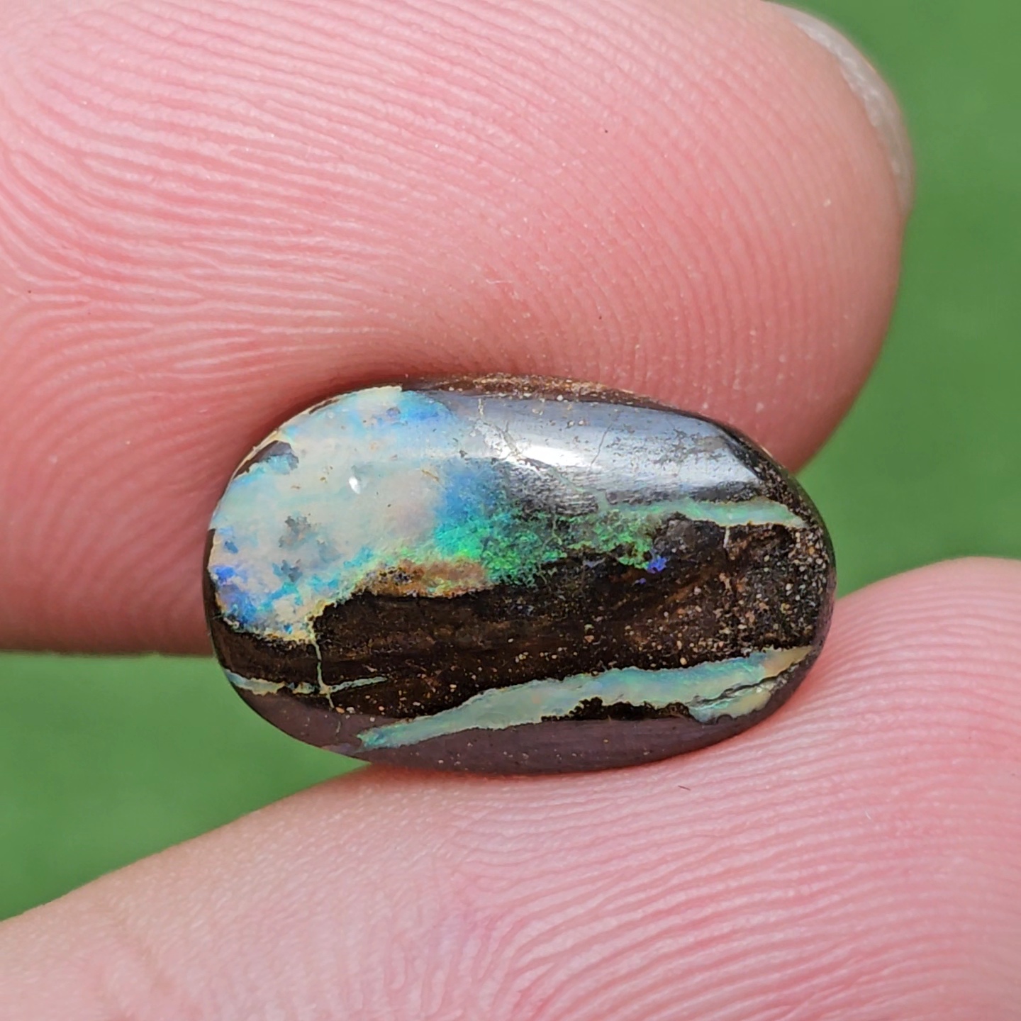 พลอย โอปอล Opal
