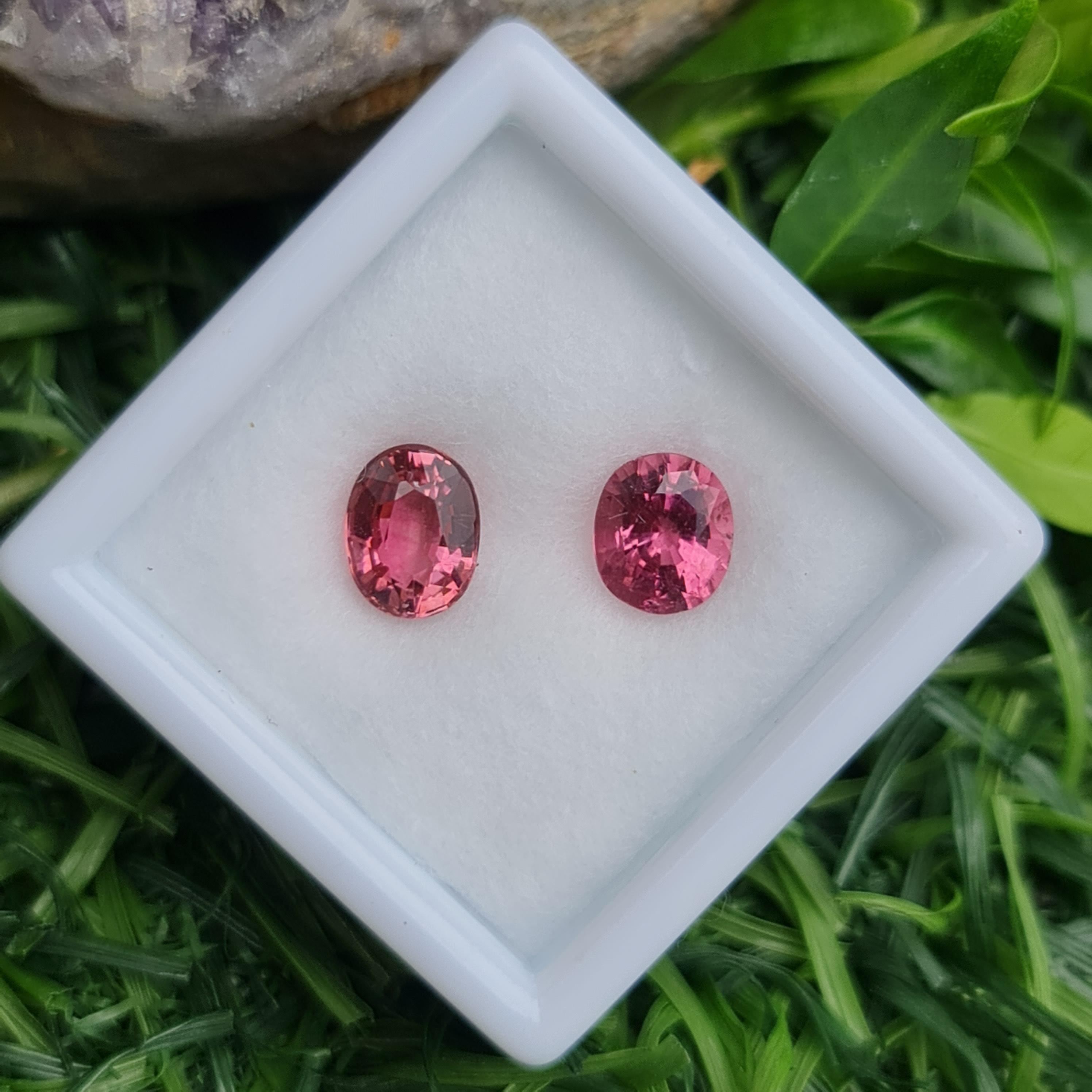 ทัวร์มาลีน Natural Tourmaline