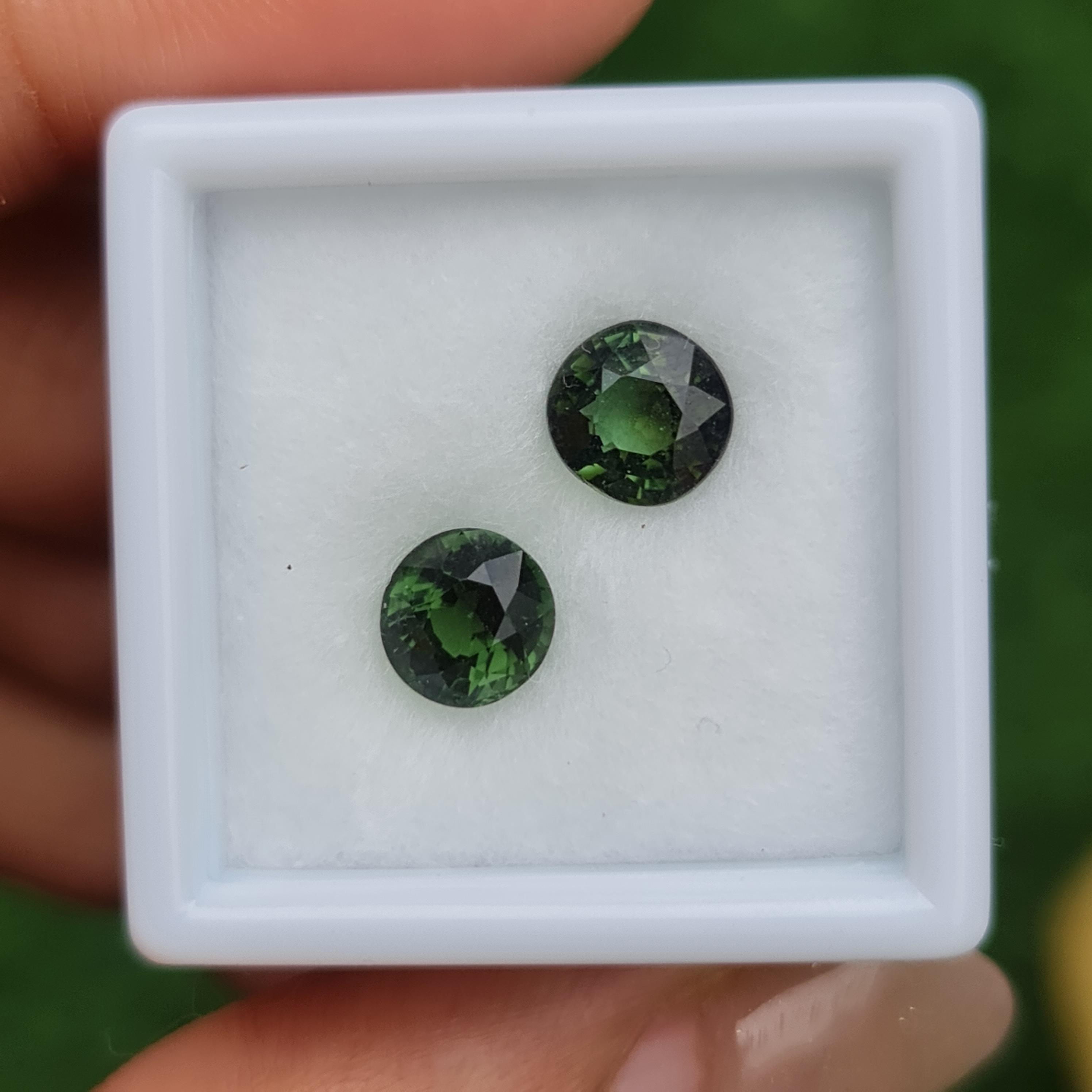 ทัวร์มาลีน Natural Tourmaline