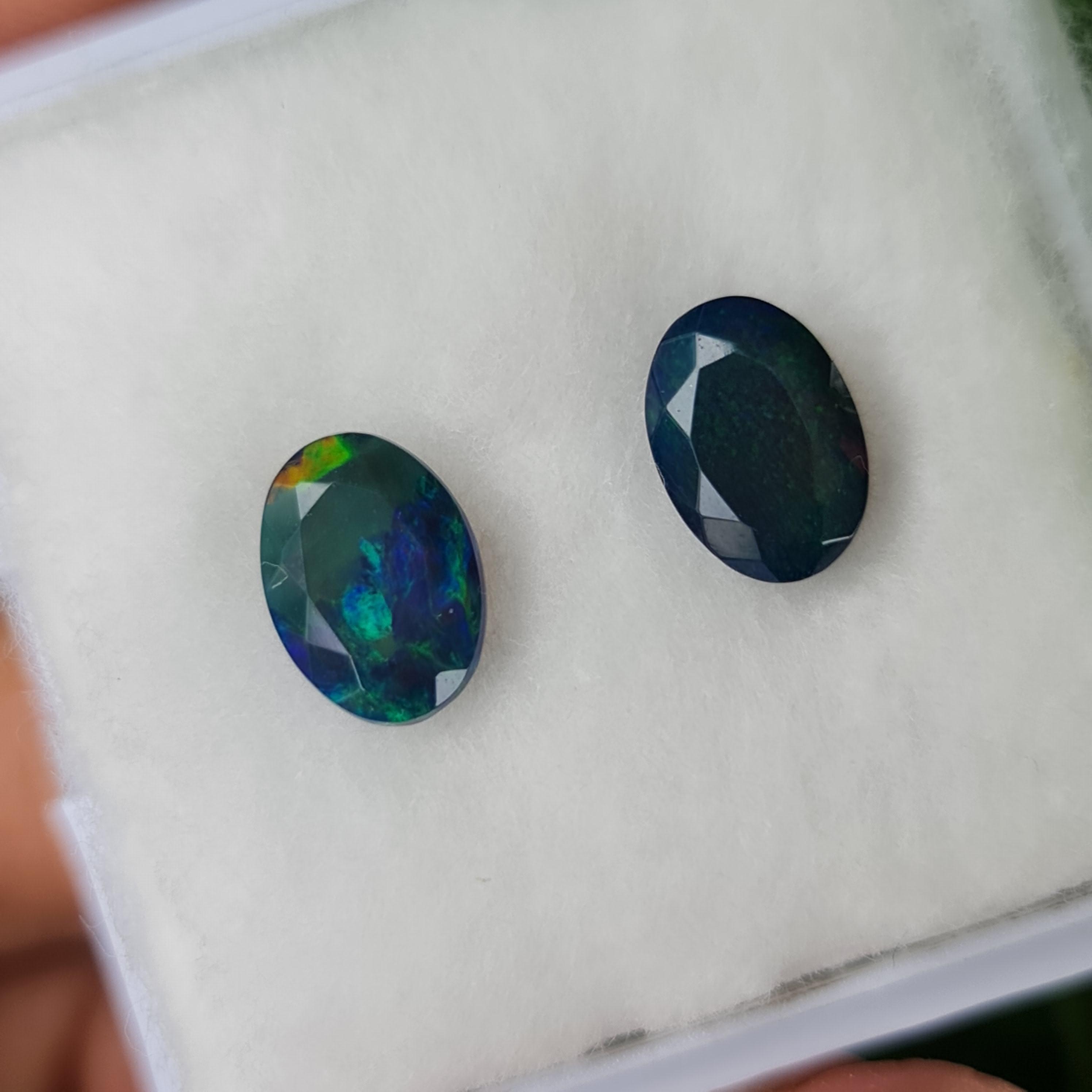 พลอย โอปอล Opal
