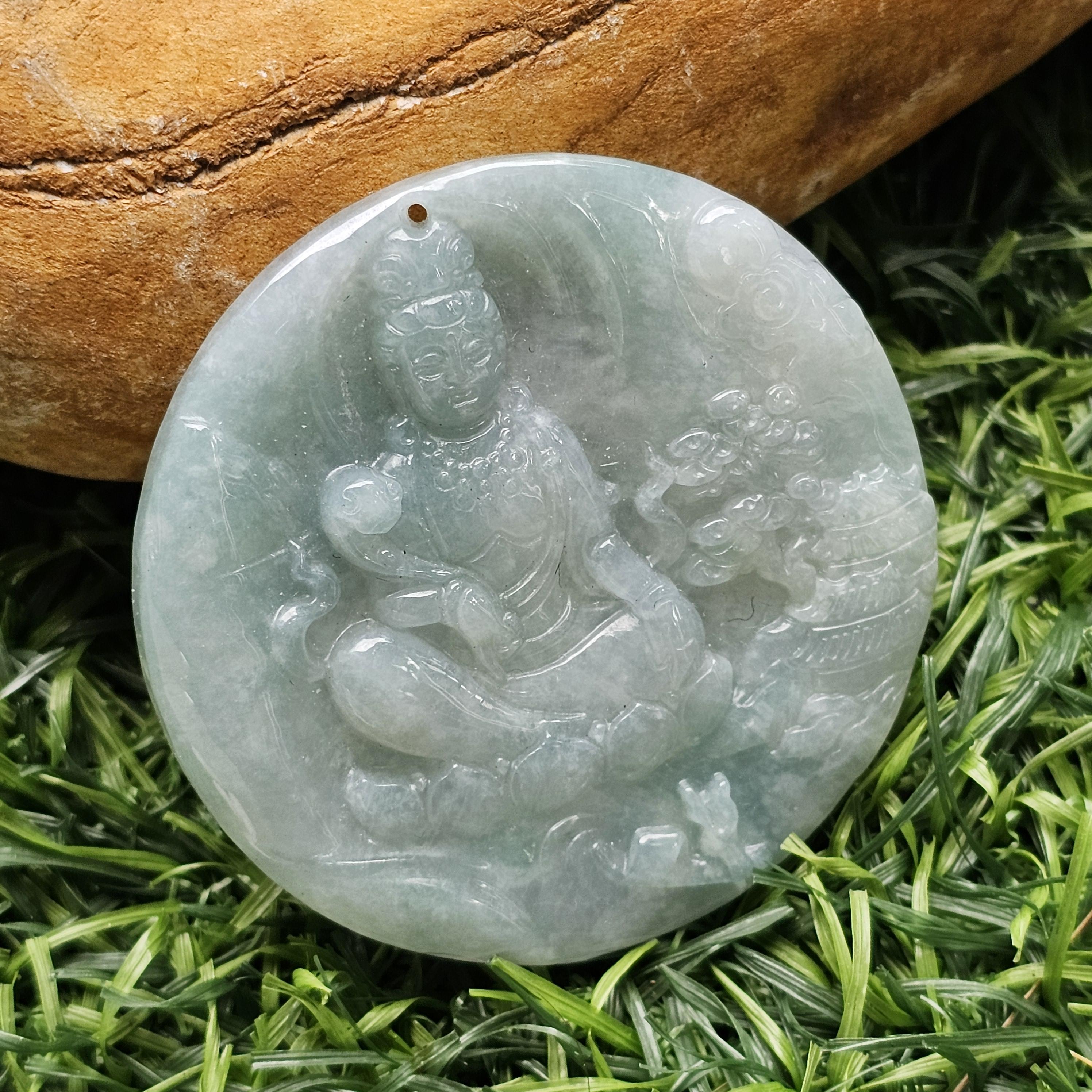 หยก Jadeite