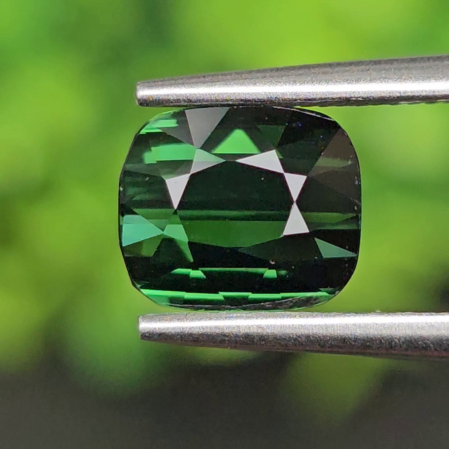 ทัวร์มาลีน Natural Tourmaline