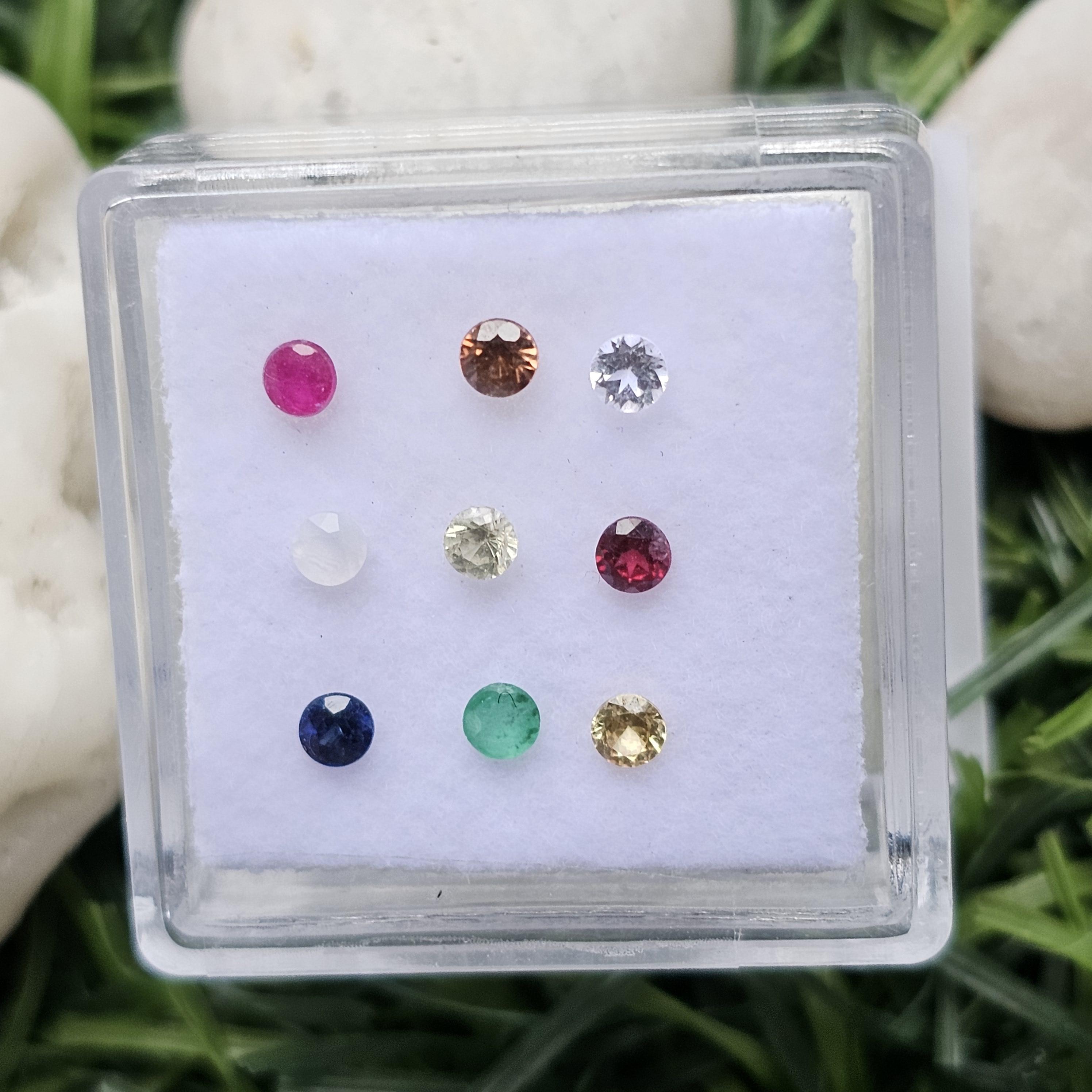 นพเก้า (Nine Gems)