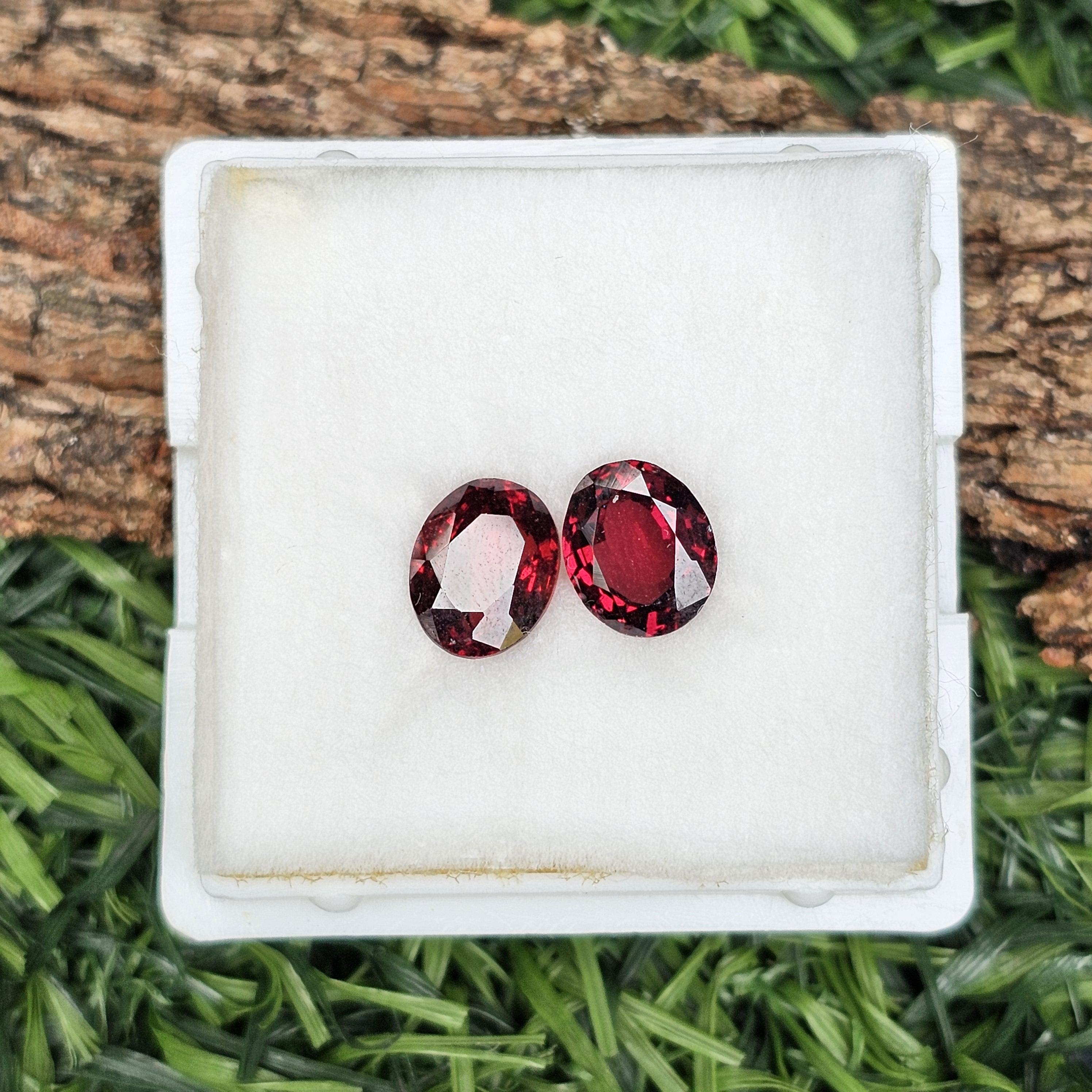 โรโดไลต์ กาเน็ท Natural Rhodolite Garnet