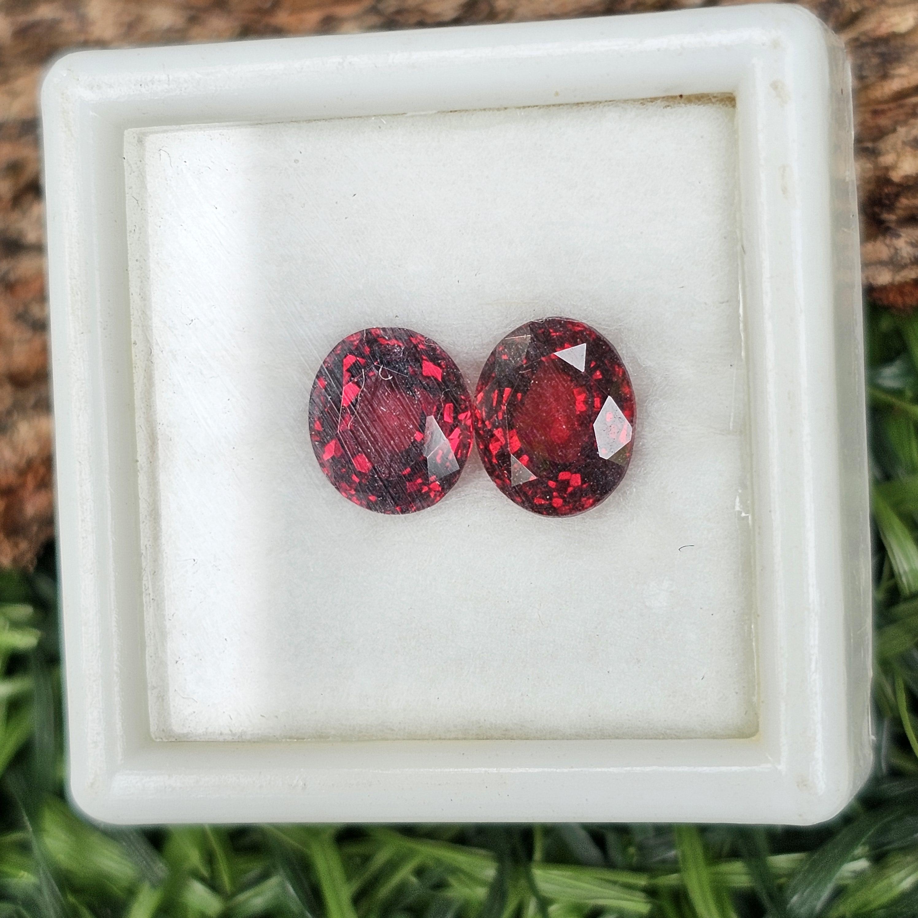 โรโดไลต์ กาเน็ท Natural Rhodolite Garnet