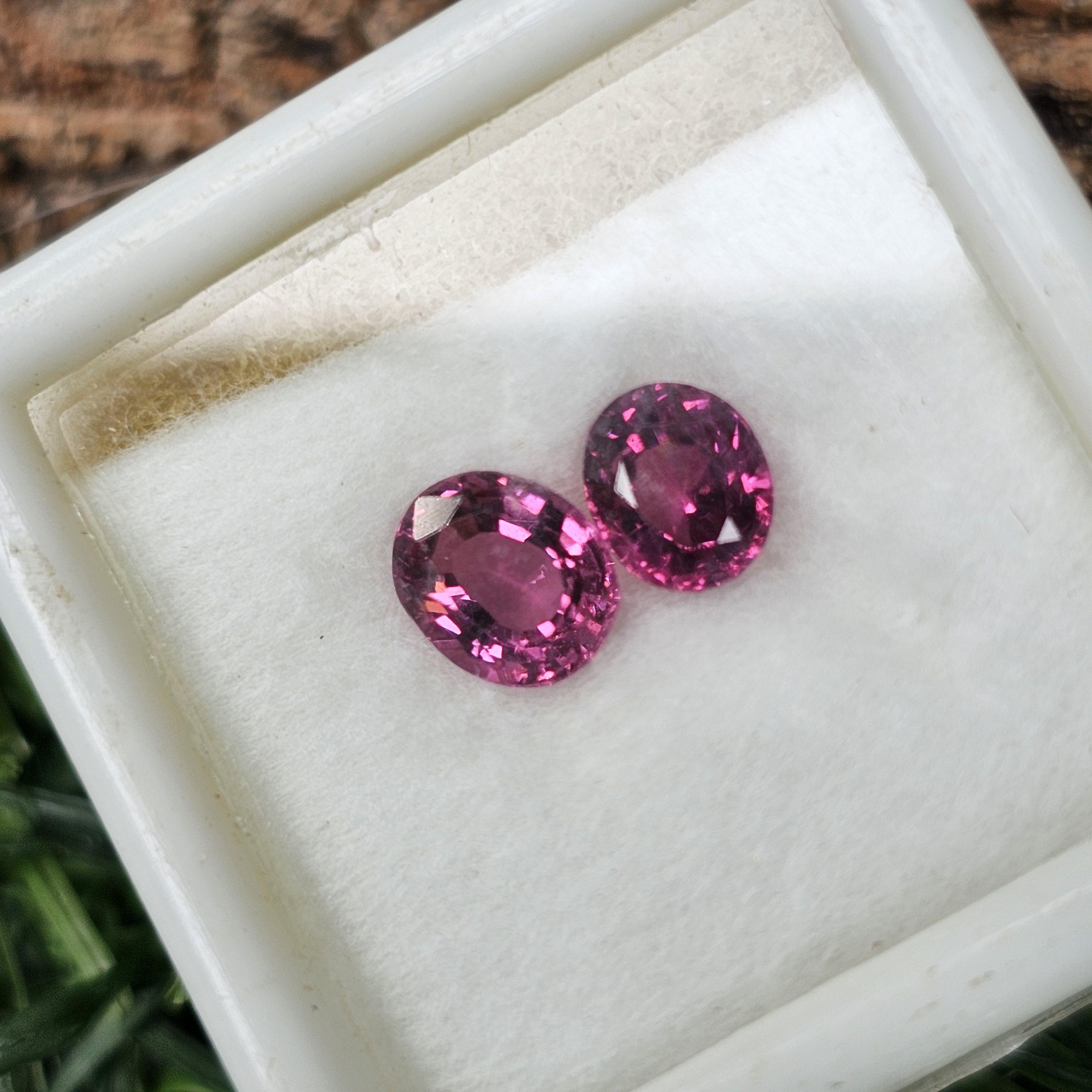 โรโดไลต์ กาเน็ท Natural Rhodolite Garnet