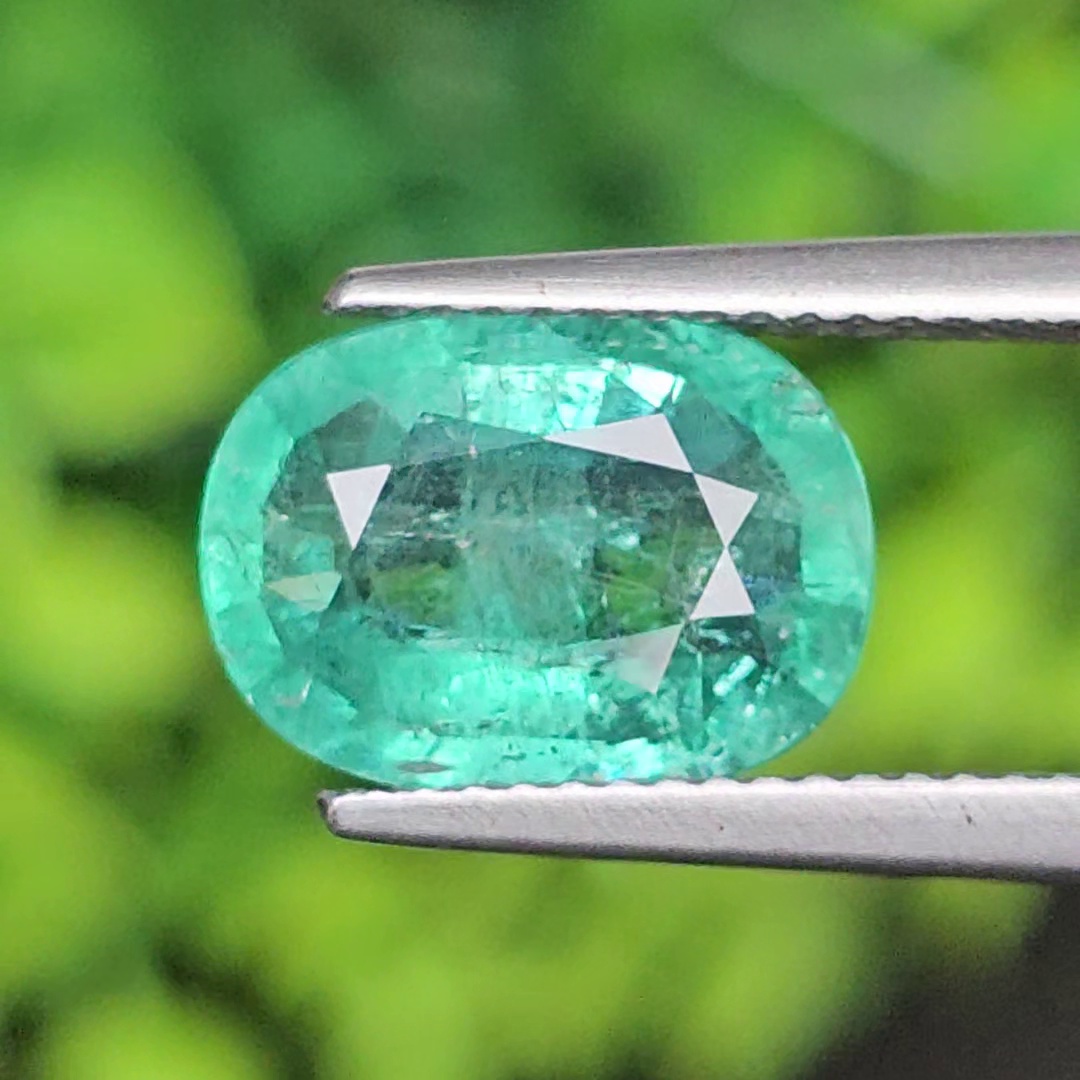 พลอย มรกต Natural Emerald
