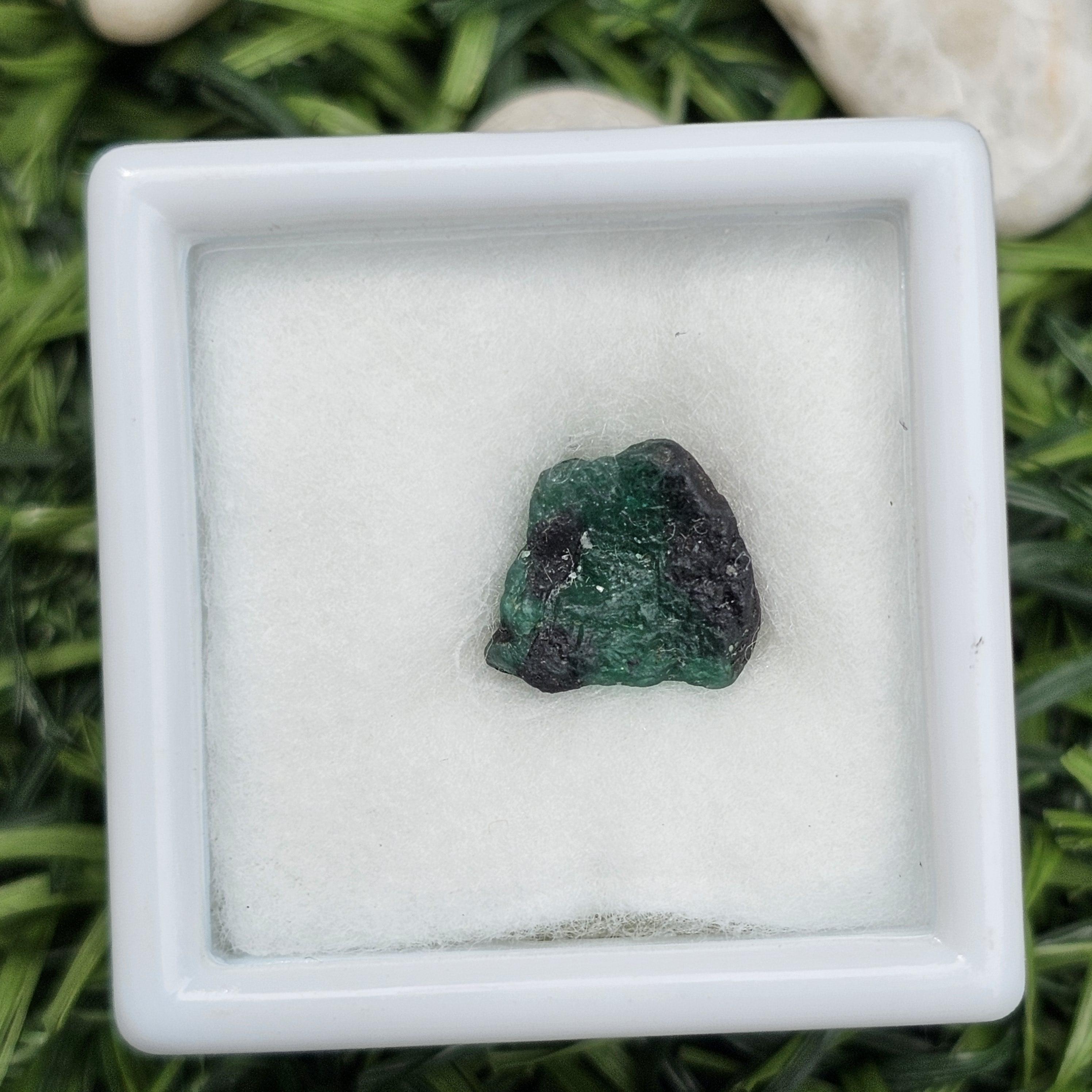 พลอย มรกต Natural Emerald