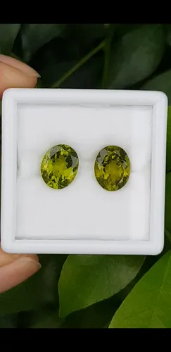 เพอริดอต Natural Peridot