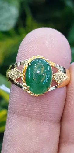 แหวน หยก (jadeite Ring)