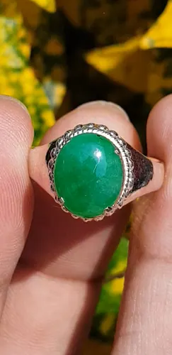 แหวน หยก (jadeite Ring)