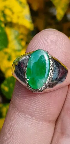 แหวน หยก (jadeite Ring)