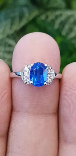 พลอย โทพาส สีน้ำเงิน Blue Topaz