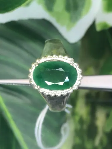 แหวน หยก (jadeite Ring)