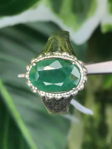 แหวน หยก (jadeite Ring)