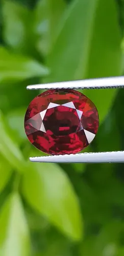 โรโดไลต์ กาเน็ท Natural Rhodolite Garnet