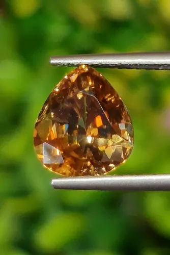มาลี การ์เน็ท Natural Garnet