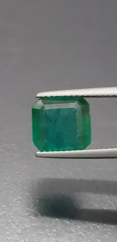 พลอย มรกต Natural Emerald