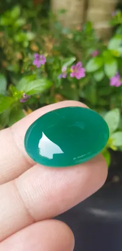 พลอย โมรา (Natural Chalcedony)