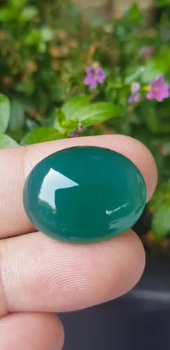 พลอย โมรา (Natural Chalcedony)