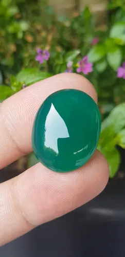 พลอย โมรา (Natural Chalcedony)