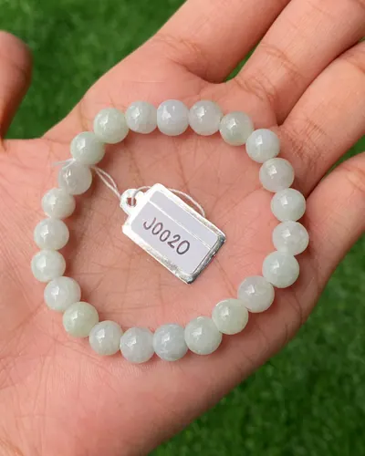 หยก Jadeite