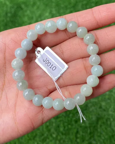 หยก Jadeite