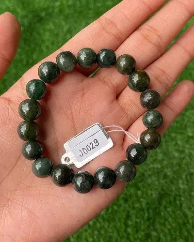 หยก Jadeite