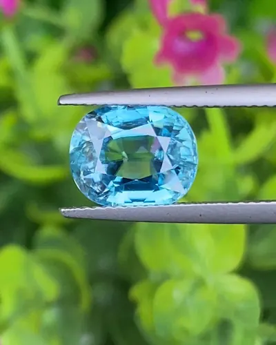 เพทาย Natural Zircon