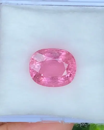 ทัวร์มาลีน Natural Tourmaline