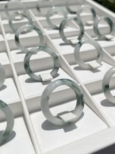 แหวน หยก (jadeite Ring)