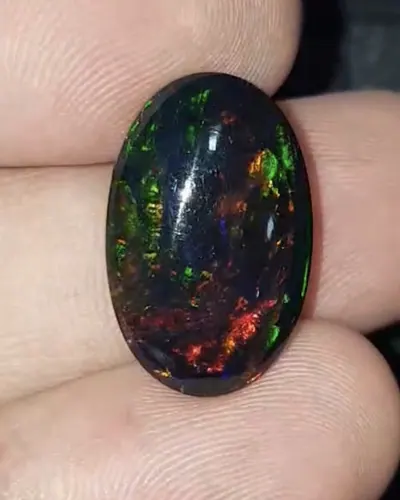 พลอย โอปอล Opal
