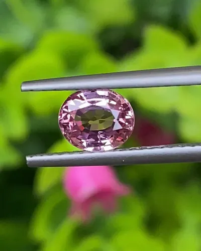 พลอย ชมพูอมส้ม Orangy Pink sapphire