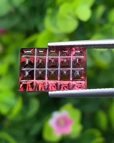 ทัวร์มาลีน Natural Tourmaline