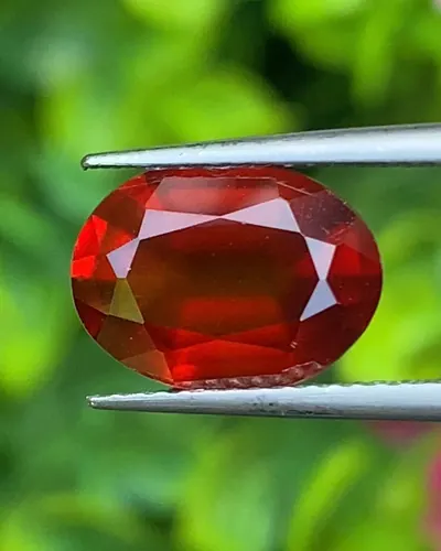 พลอย เฮสโซไนท์ การ์เน็ต Hessonite Garnet