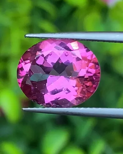 ชมพู พิ้งค์ โทแพซ Pink Topaz