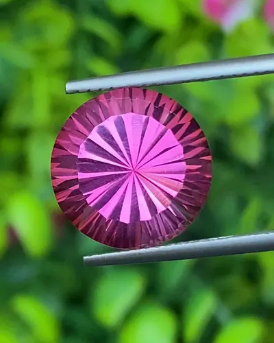 ชมพู พิ้งค์ โทแพซ Pink Topaz