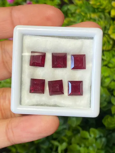 Natura Ruby