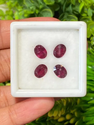 Natura Ruby