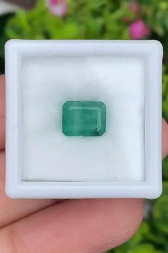 พลอย มรกต Natural Emerald