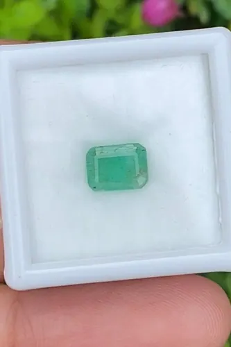 พลอย มรกต Natural Emerald