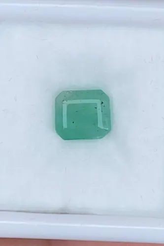 พลอย มรกต Natural Emerald