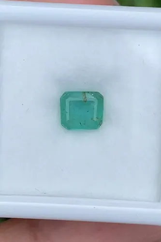 พลอย มรกต Natural Emerald