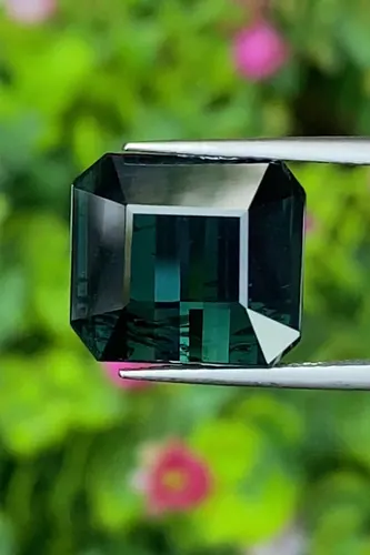 ทัวร์มาลีน Natural Tourmaline