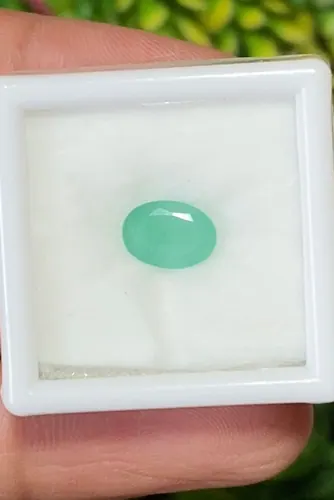 พลอย มรกต Natural Emerald