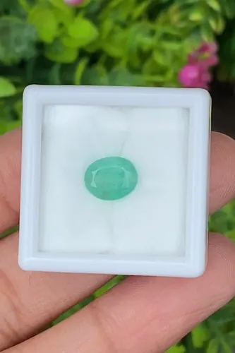 พลอย มรกต Natural Emerald