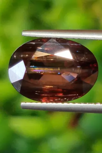 เพทาย Natural Zircon