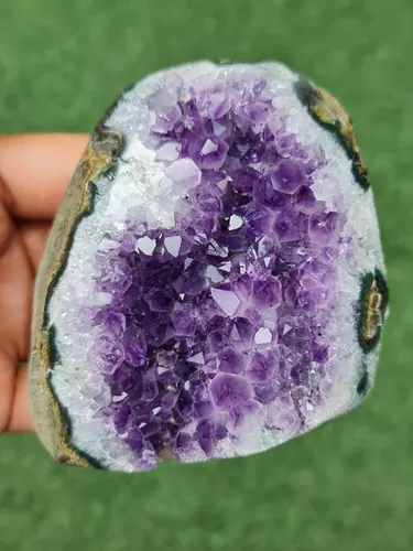 ผลึก อเมทิส จีโอด Amethyst Geode