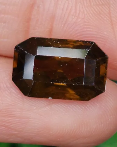 สโมกกี้ ควอตซ์ Smoky Quartz